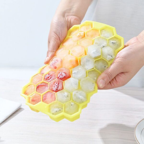 37 CAVITY HEXAGONAL ICE CUBES SILICONE TRAY - Image 8